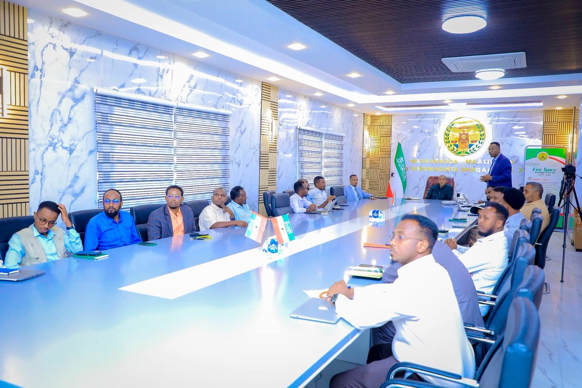 Ministry of Finance & Economic Development. tweet media