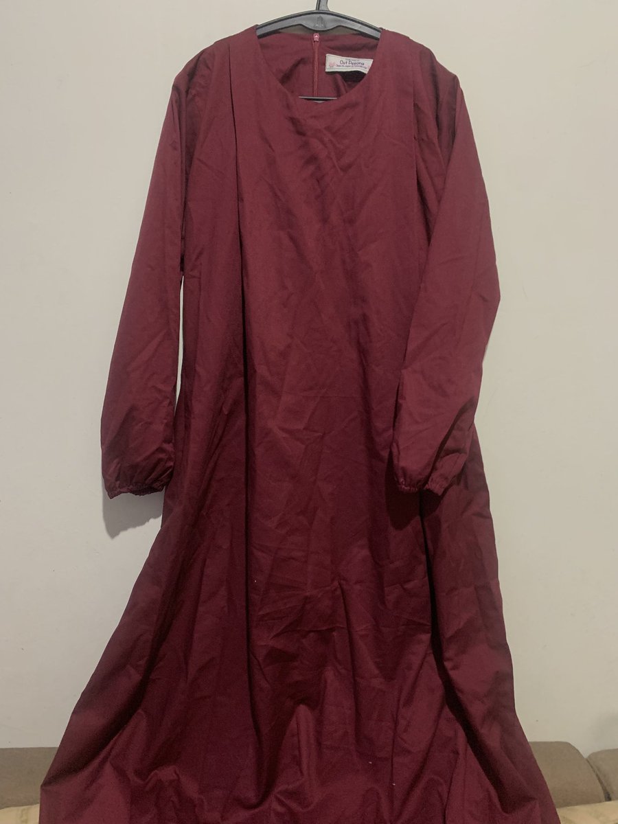 lvjastip's tweet photo. mirip kayak abaya ada 2 warna ya, buat dipake lebaran masih oke bgt, bahannya adem

size: M to L
price: 45k https://t.co/hLq251qKvc