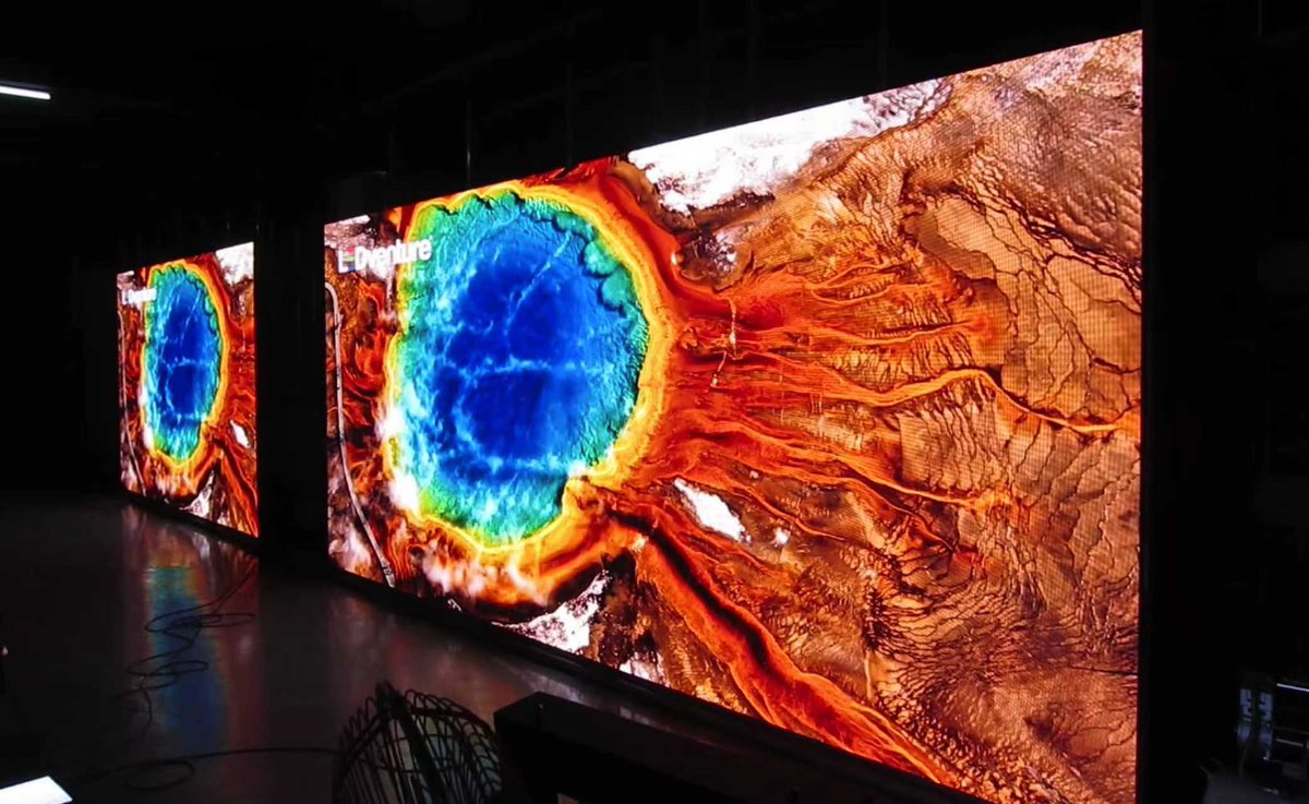 LedVenture's tweet image. indoor high brightness led display screen, high density pixel, high brightness and high grey scale,front service front installation, popular for shopping mall, store,airport, station media, pixels 1.56mm to 3.91mm.
#ledvideowall #advertisingleddisplay #hdledscreen #ledventure