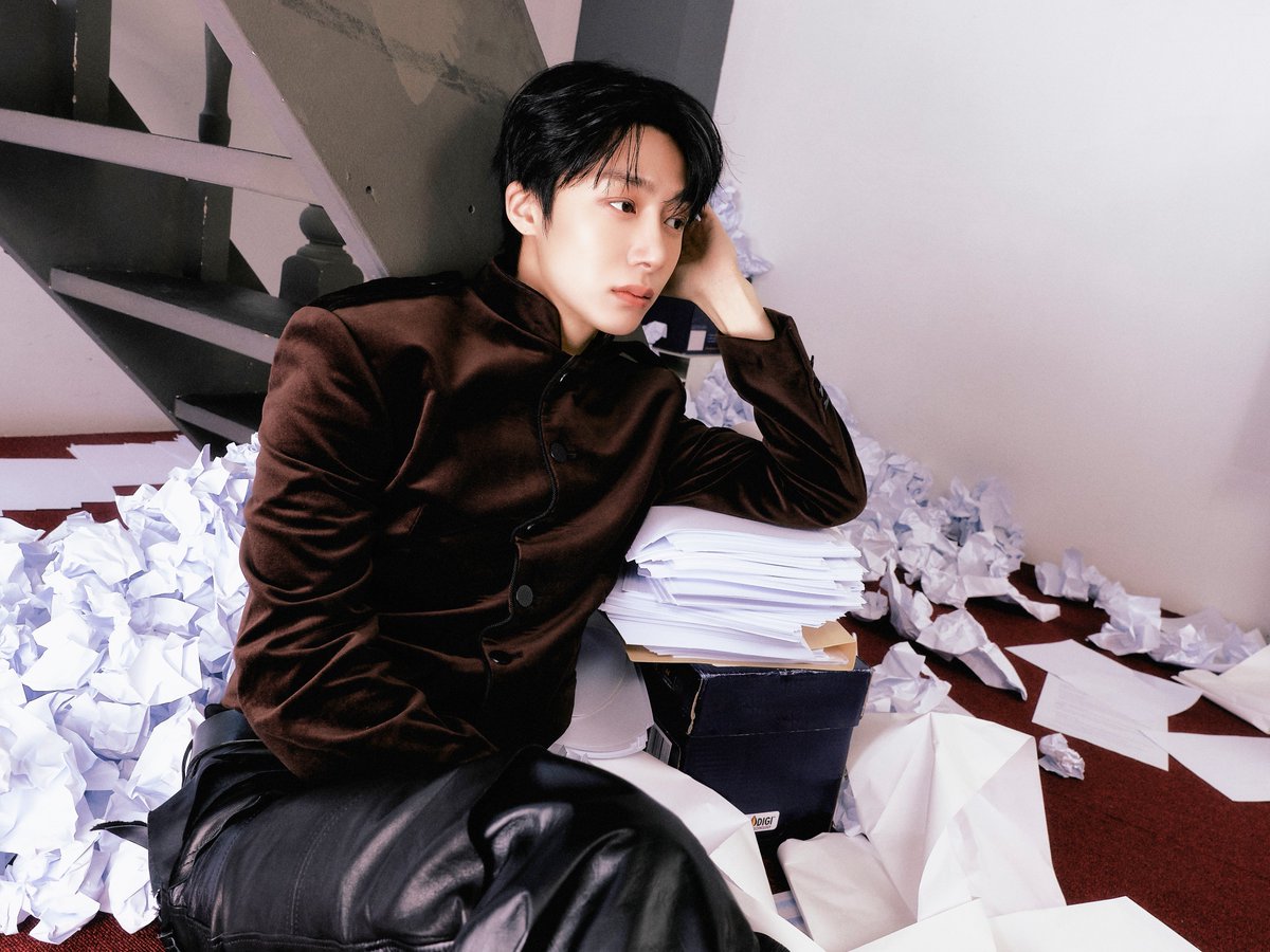 MONSTA X ENGLISH ALBUM
𝑼𝒏𝒇𝒐𝒍𝒅

CONCEPT PHOTO
THIRST VER.

#형원 #HYUNGWON

Release on
20260403 (FRI) Midnight (Local Time)

♥️ createmusic.fm/unfold_

#몬스타엑스 #Unfold #언폴드
#MONSTAX #MONSTA_X