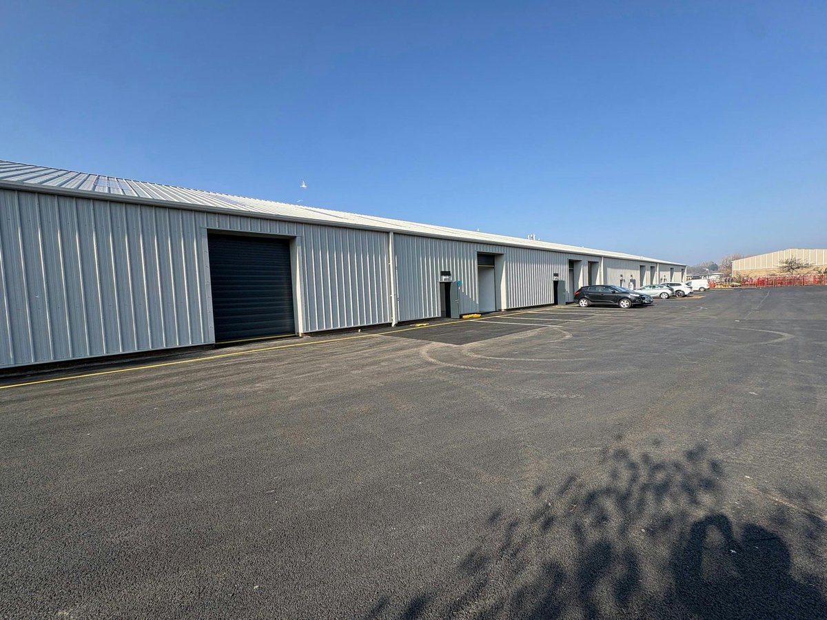 Sanderson Weatherall tweet media