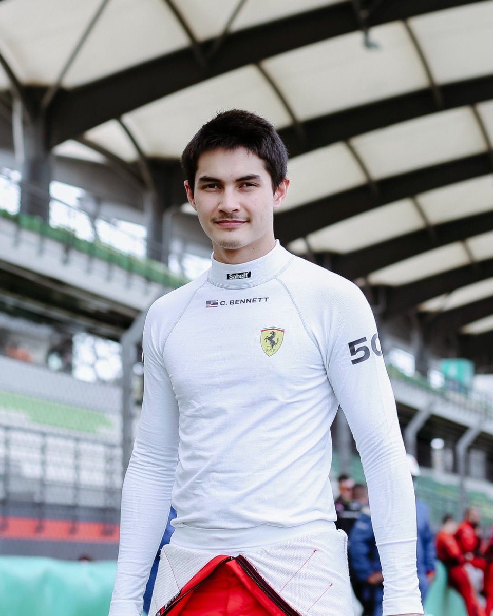 Carl Bennett tweet media