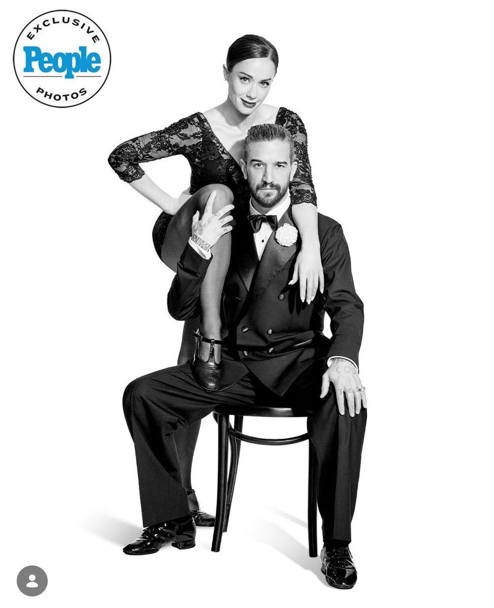 ThatDWTSwiftie 💚 tweet media