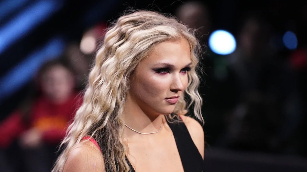 Oomfiverse Insider tweet media