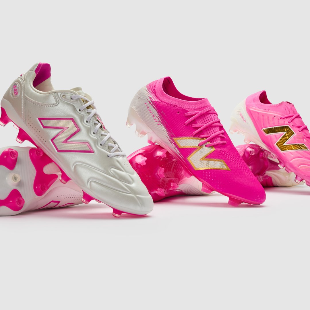 ProD_Soccer_ES's tweet photo. 🔗https://t.co/IF01UgXsVS

💗🤍💛 New Balance nunca falla con los colores. Consigue la nueva colección Pure Ambition, ya disponible online en Pro:Direct Soccer - La tienda de botas online más grande del mundo. https://t.co/yZ0W8OmZAH