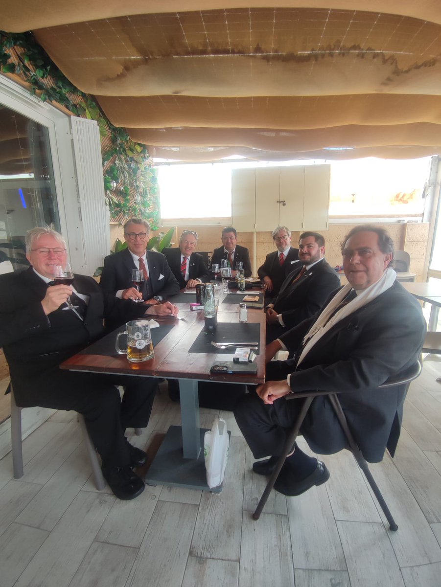 Spain Mark Masons tweet media