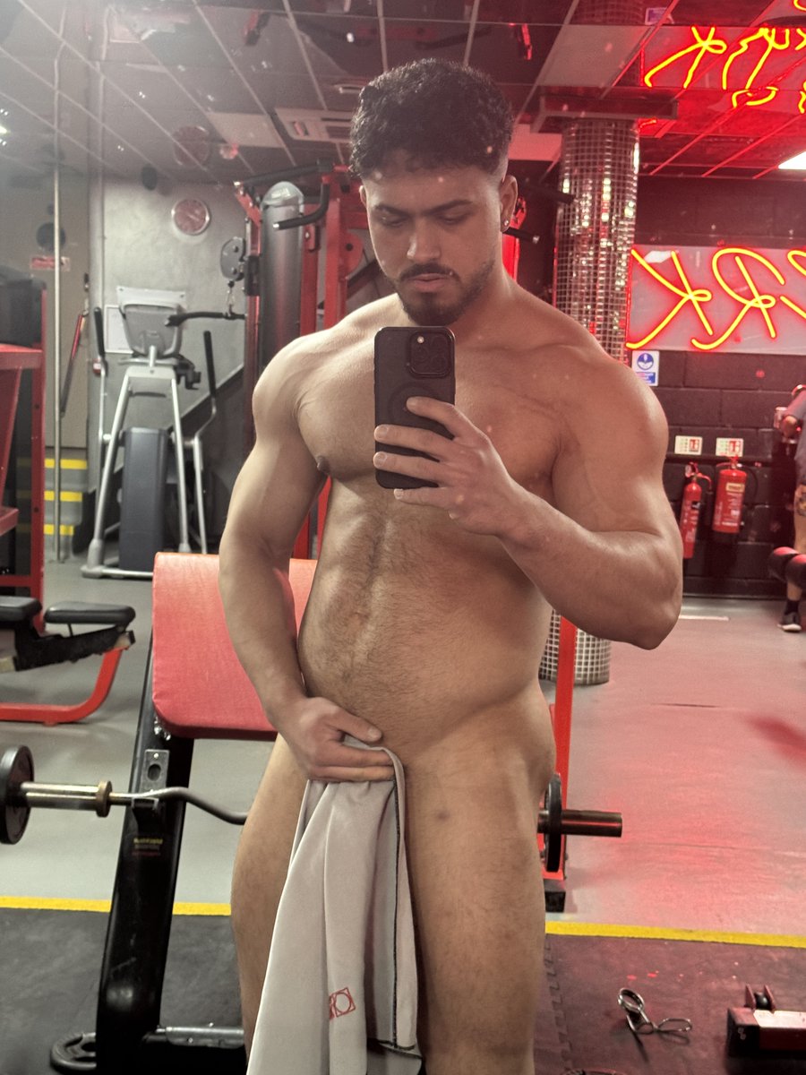 Master Mircea tweet media