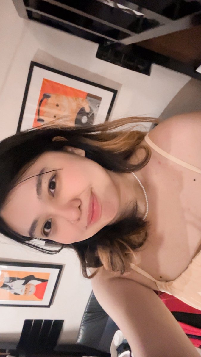 rie ≽^•⩊•^≼ ia !! tweet media