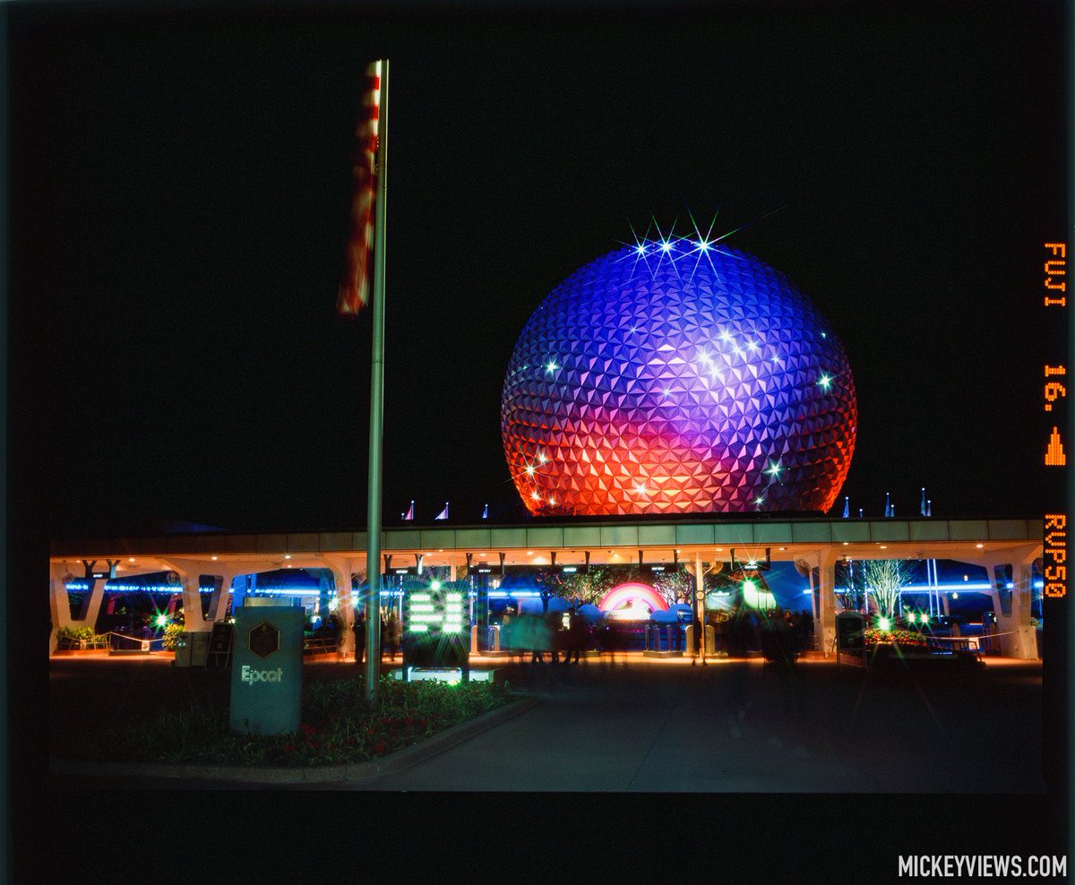 Mickey Views tweet media