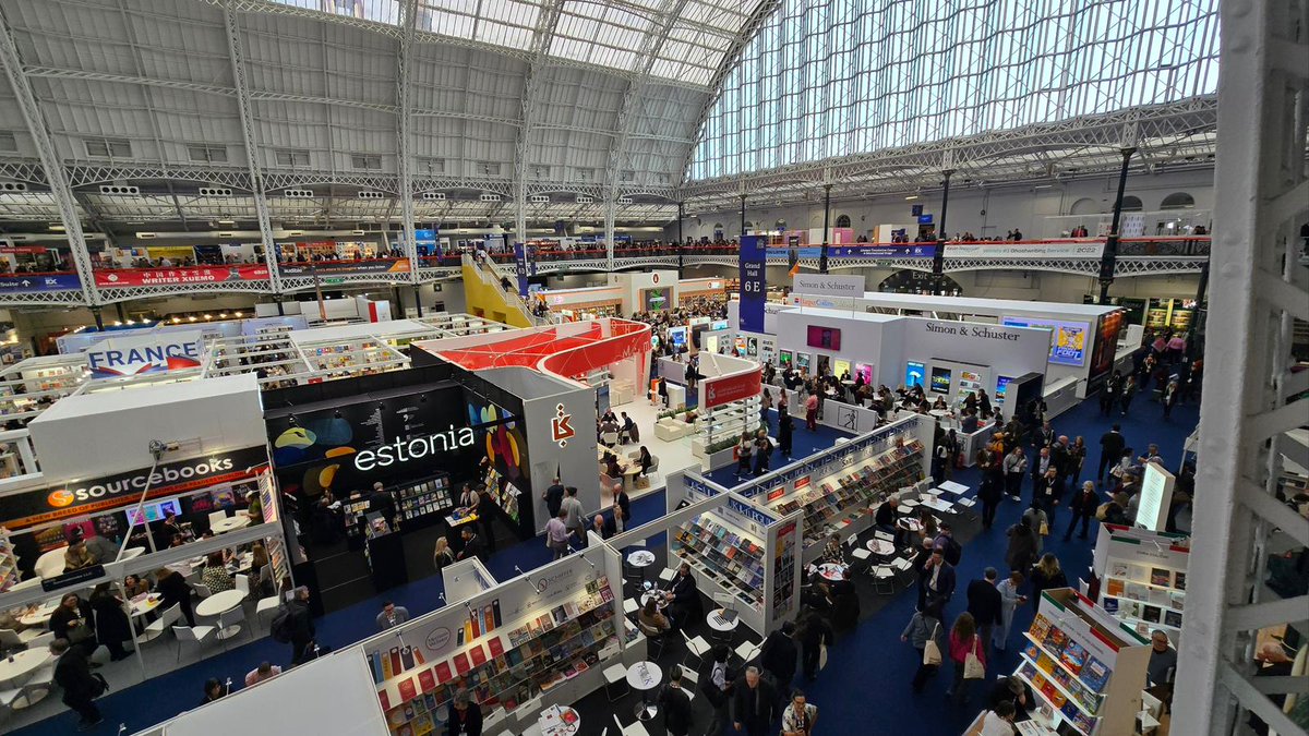 Histria Books tweet media