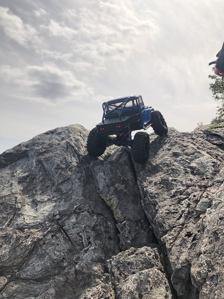 Today3088's tweet image. めっちゃかっこいい #mst #cfxw #cfx #ロッククローラー #クローラー #トレイル
