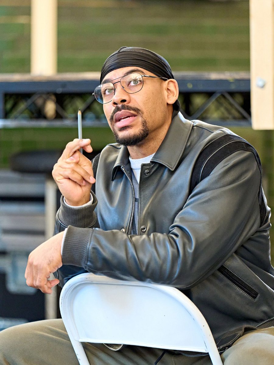 Michelle Gomez Updates tweet media