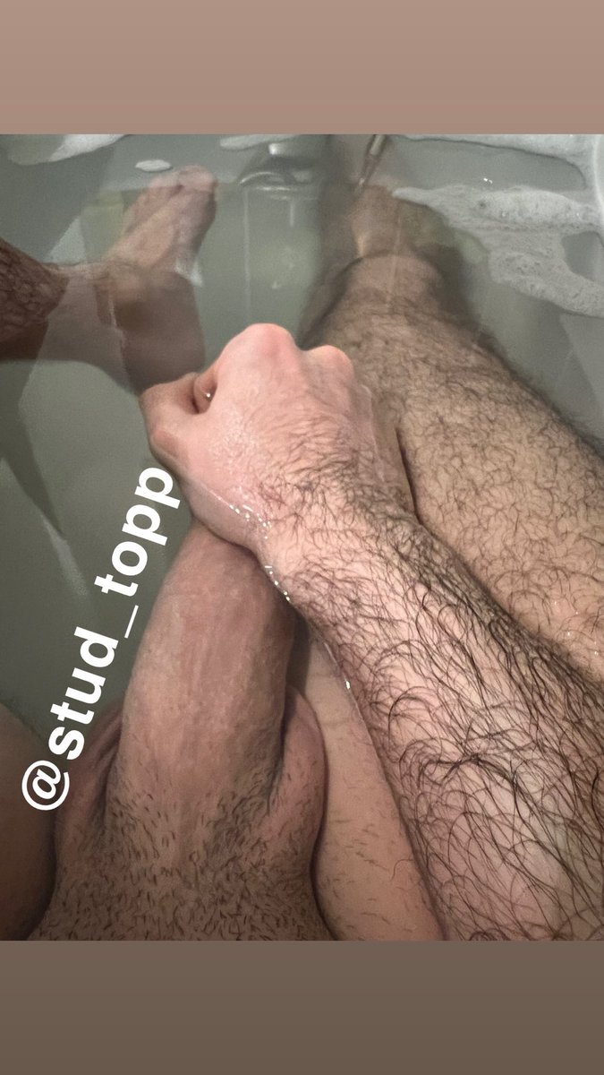 Qui lèche ma bite de #rebeu ?