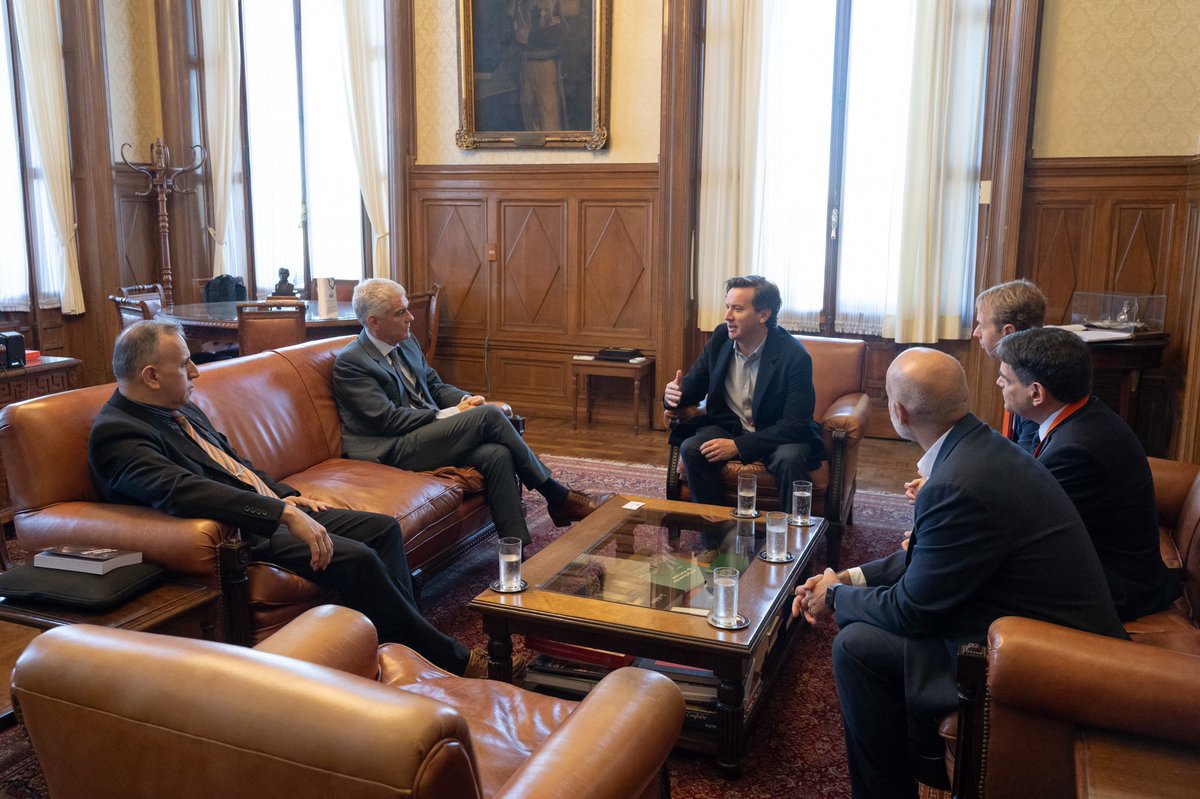 Diputados UY tweet media