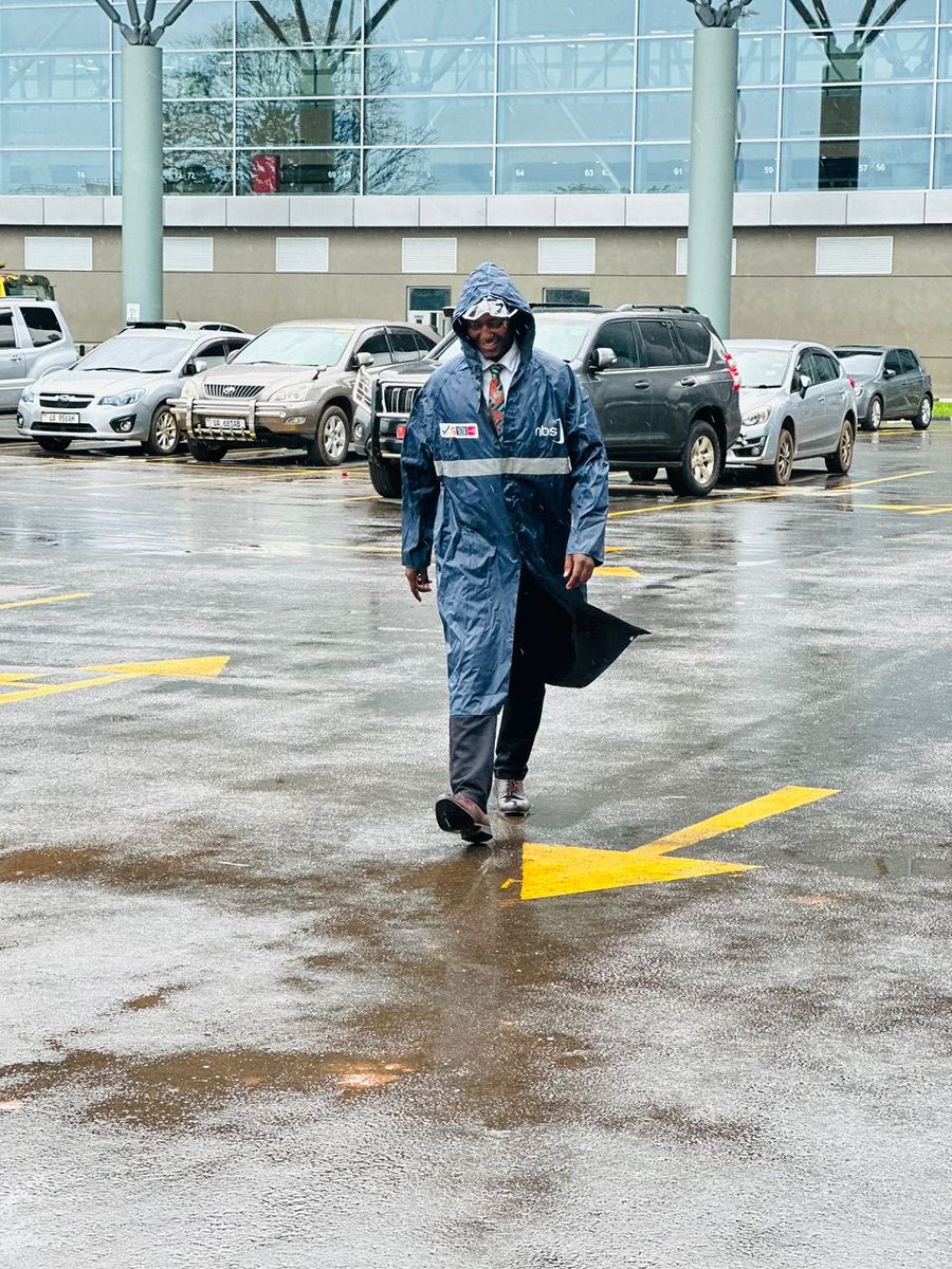 📚@Iam Lawrence tweet media