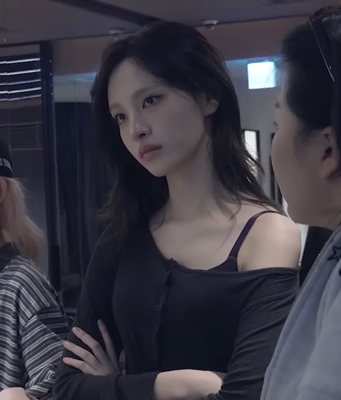 보조개 tweet media