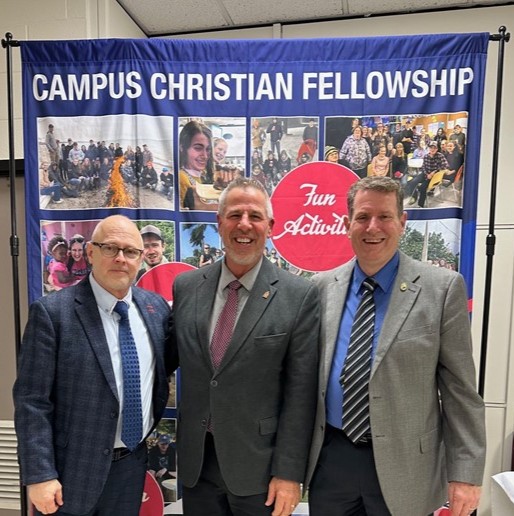 daveeppckl's tweet photo. It was a pleasure to attend the 18th Gala of the Campus Christian Fellowship at Ridgetown College. Thank you to Pastor Doug Rowley, who has provided leadership for the past 18 years, and to Rev. Eric Skillings, who has served on the board since its inception 20 years ago. https://t.co/8JssOxcKuj