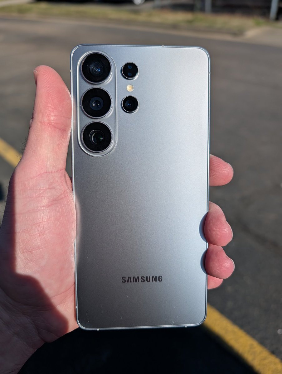 JKvsWorld tweet media