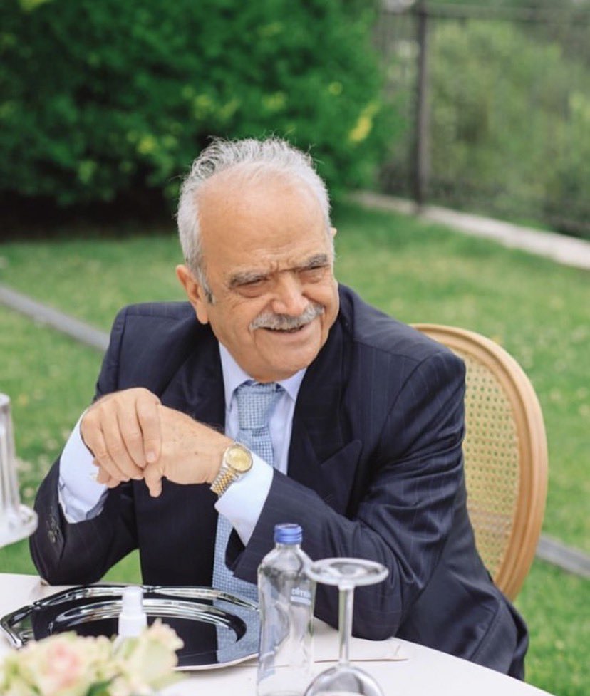 Yıldız Özgüven tweet media