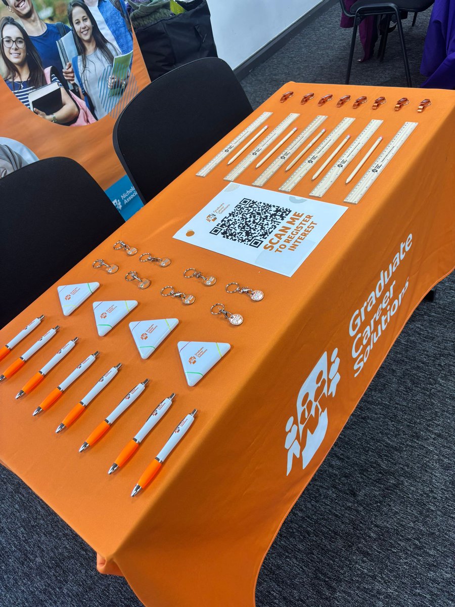 GradSpecialists's tweet photo. What a day for our team at LSST Birmingham campus, talking all things graduate employment with some fantastic soon-to-be grads! 

If you missed us, no need to worry - get in touch to chat with one of our recruitment specialists about how we can help with your career goals. https://t.co/12UEJcK6iu