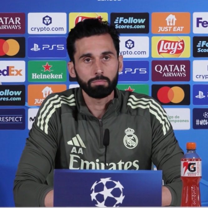 FabrizioRomano's tweet image. 🚨 Álvaro Arbeloa: “Camavinga is doing much better, it's been a very bad week for him, but he has been with the group since Saturday”.

“He is perfect and ready for tomorrow”.