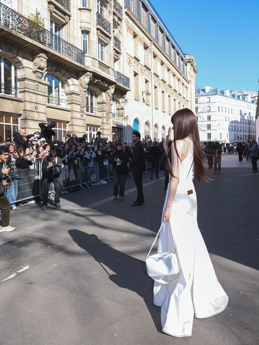 LE SSERAFIM TRENDS tweet media