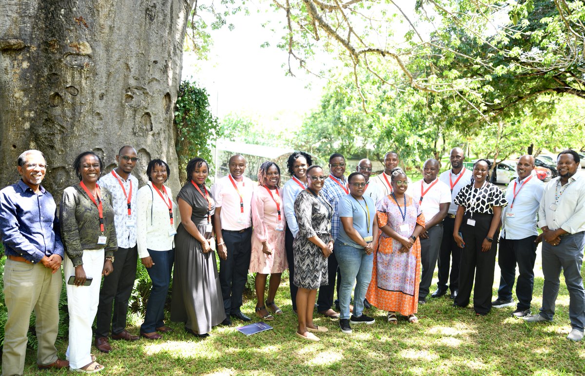IDeAL_KEMRI_WT's tweet photo. @KEMRI_Wellcome Programme and @IDeAL_KEMRI_WT were pleased to host teams from @PU_Kilifi and the University of Embu for a joint engagement visit. The discussions focused on deepening collaboration between Universities and research institutions to strengthen capacity and build more resilient research ecosystems.