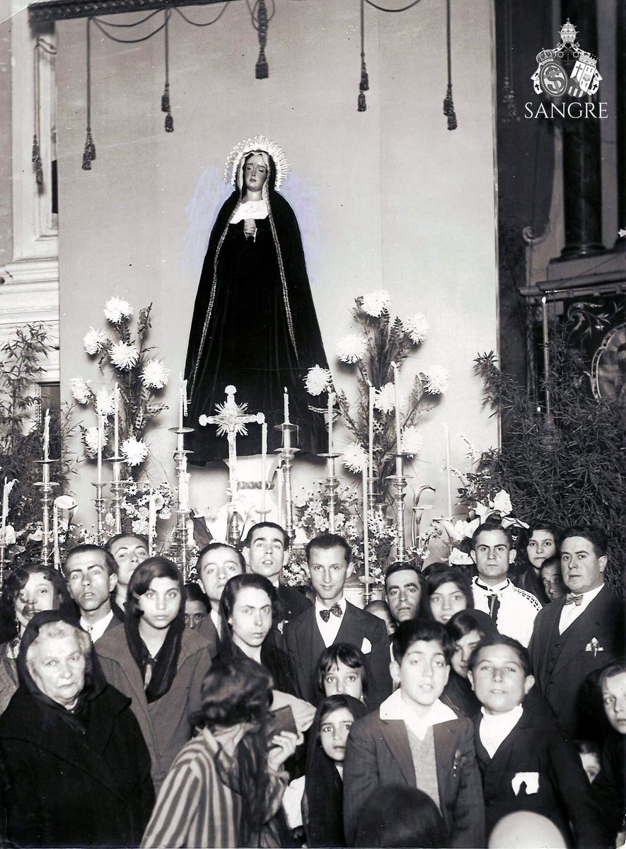 EFEMÉRIDE 📜 | Tal día como hoy, un 10 de marzo de 1929, era bendecida en la Parroquia de la Merced la Santísima Virgen de Consolación y Lágrimas, por parte del obispo San Manuel González.

#CofradíasMLG #ArchiSangre
