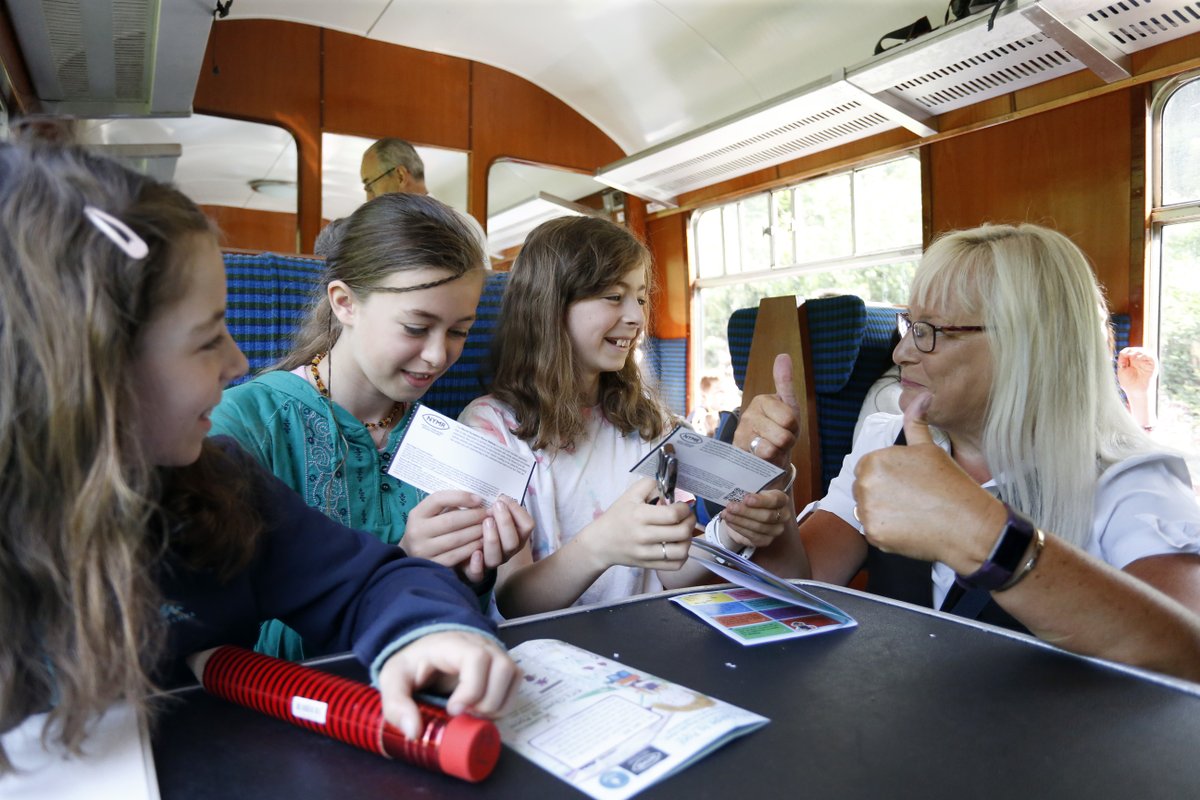 North Yorkshire Moors Railway tweet media