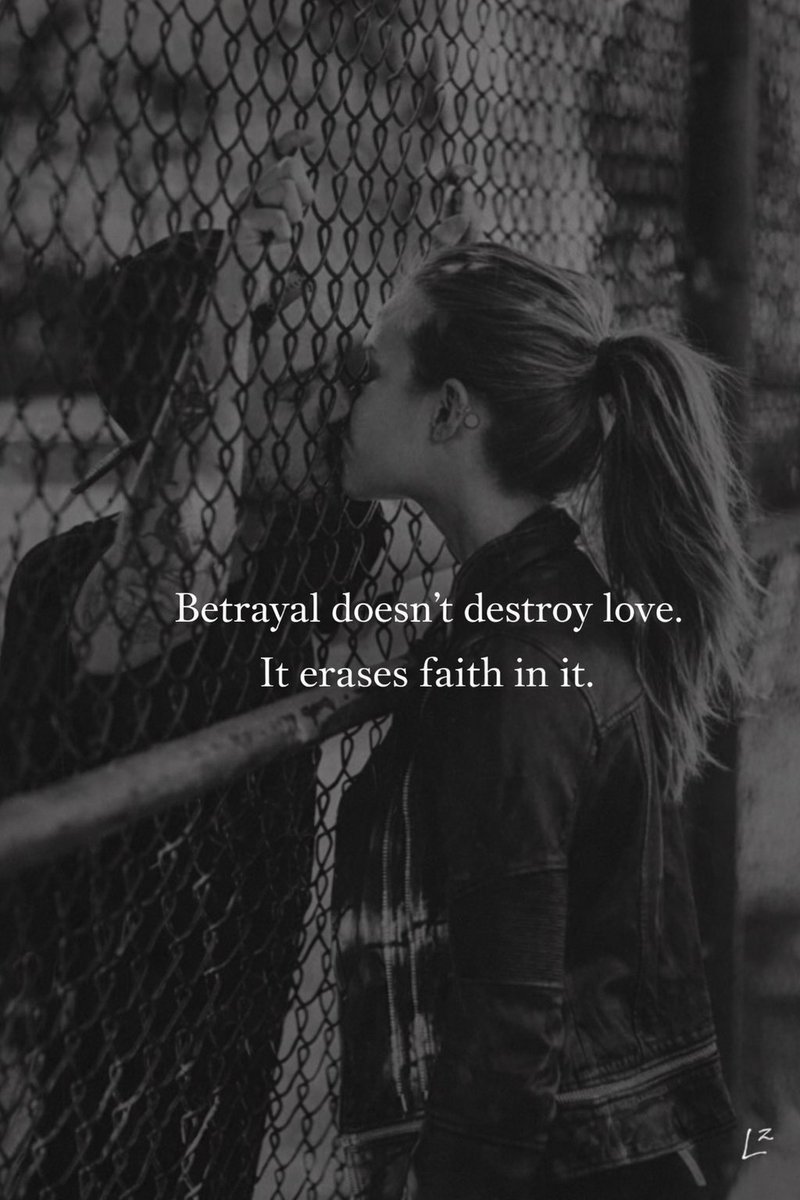 TheLuckyLineX's tweet photo. Betrayal doesn’t destroy love. It erases faith in it.

🖤 https://t.co/IruluVMr2h