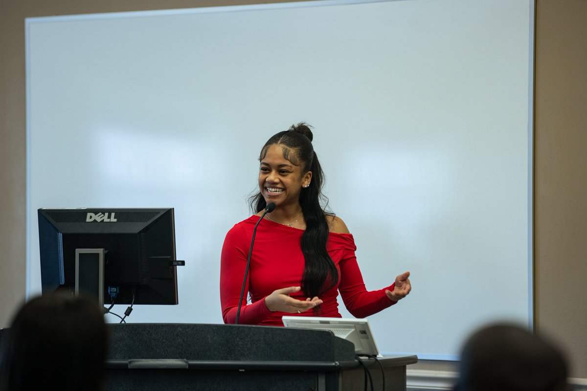 Gettysburg College tweet media