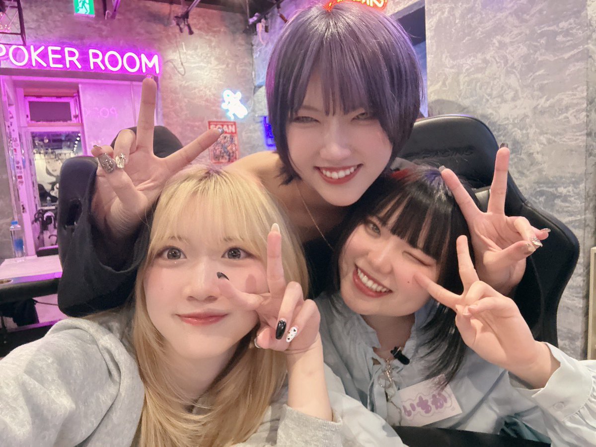 oja_tama's tweet photo. 遅くなりましたが、たま卒業ご来店頂いた皆様、本当にありがとうございました😭本当に沢山の方々に支えられて来たんだなと改めて感謝の気持ちでいっぱいになりました😭2年という短い間でしたが、沢山の方々に出会えて、関わることができて本当に良かったなと心の底から思います。⬇️ https://t.co/pnJxNOq7UB