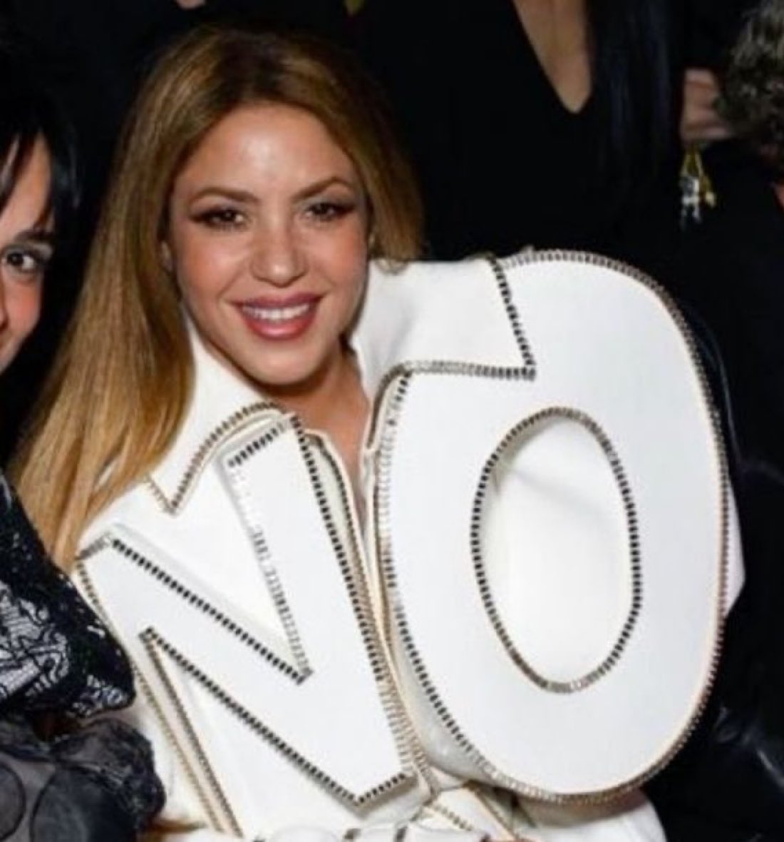 Ah quindi si iniziano a chiamare i vip per il referendum?