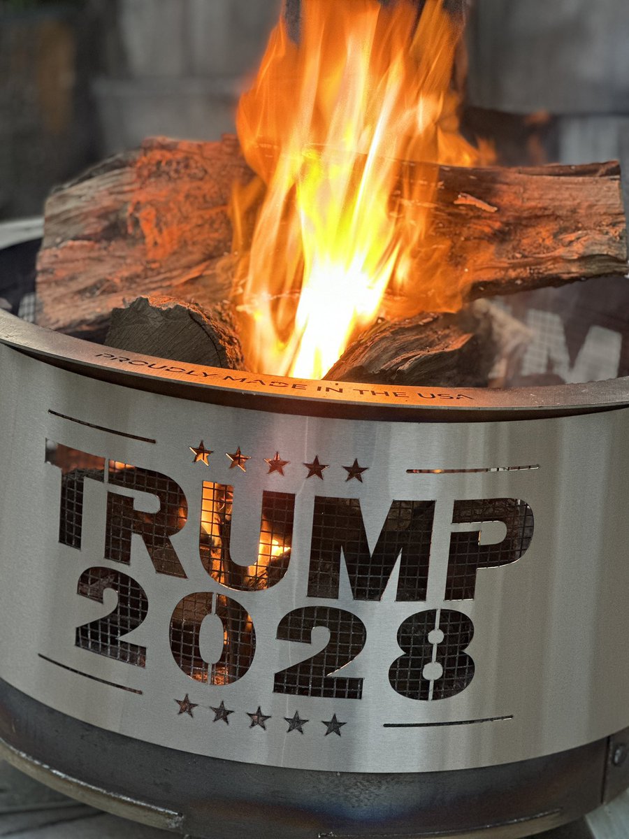 gomyfireside's tweet photo. @johnrich @jsolomonReports AMEN🇺🇸 https://t.co/bHea1PJ9od