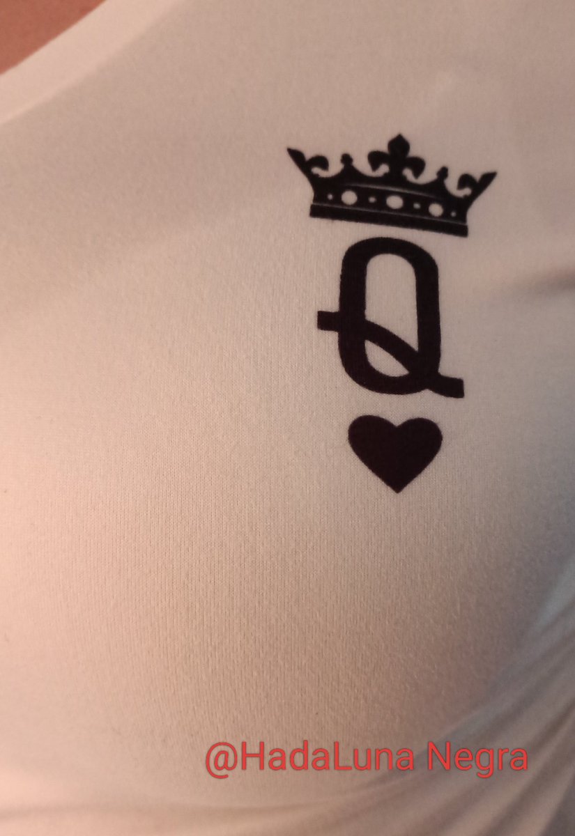 Esto cuenta como identificación de que soy una Hotwife o necesito forzosamente tatuarme?