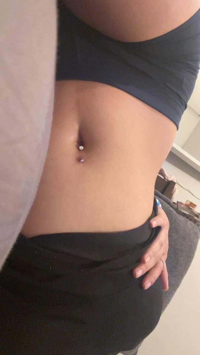 bratty1izz's tweet photo. good morning !!

🌟 $e1iizabeth

findom findomme walletdrain loser https://t.co/qoh6Y3DW2u
