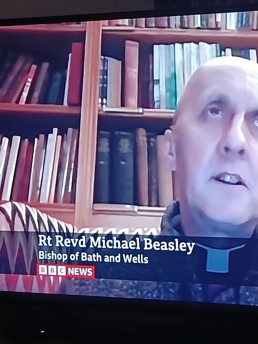 pitchblacksteed's tweet image. "Animal, vegetable or mineral, I'll do anything to anything!"
#Blackadder