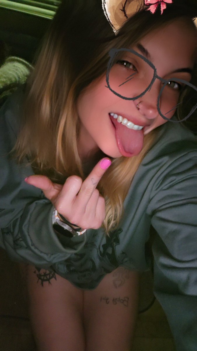 ✨️Stonergoddess2020✨️ tweet media