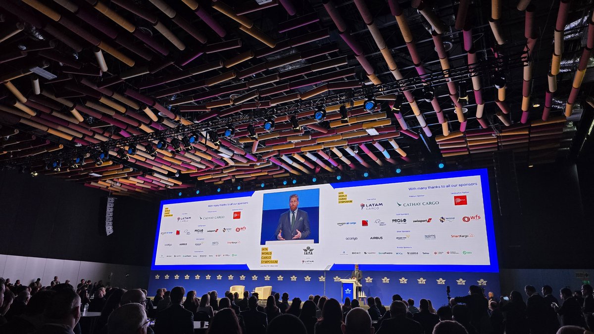 n_larenas's tweet image. Inicia en #Lima el World Cargo Symposium de @IATA, el evento mundial más importante del sector carguero. Dura tres días, se discutirá la actualidad, desafíos, tecnología y el futuro de la carga aérea ✈️