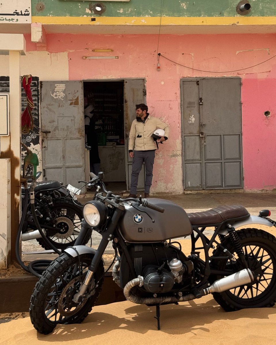 Cafe Racer Dreams 🏍 tweet media