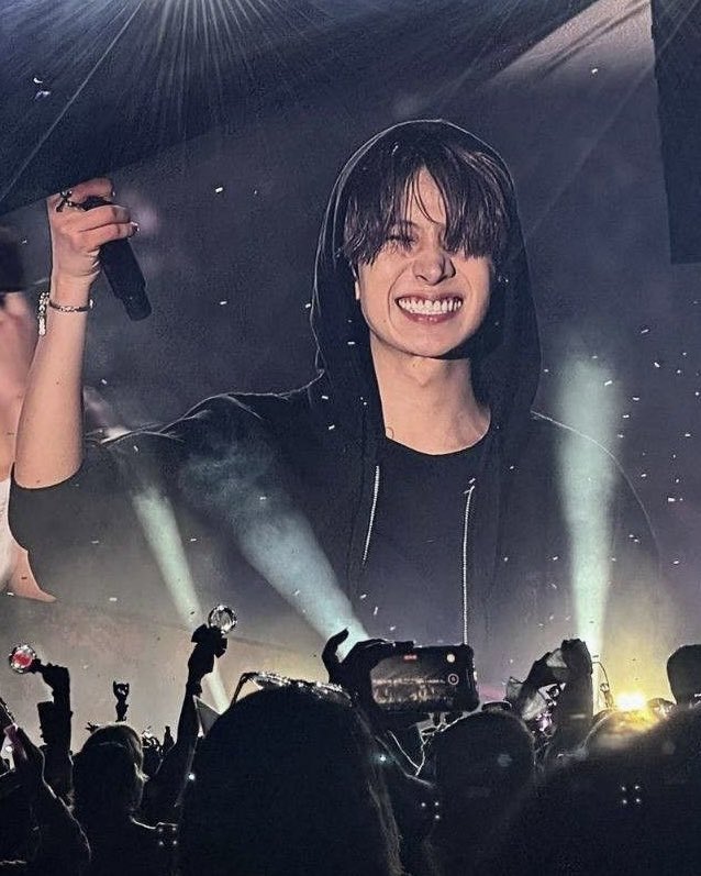 • SHANTI • 🎧 tweet media