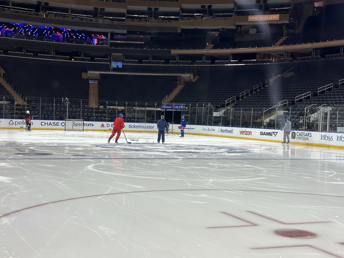 Andrew Crane tweet media