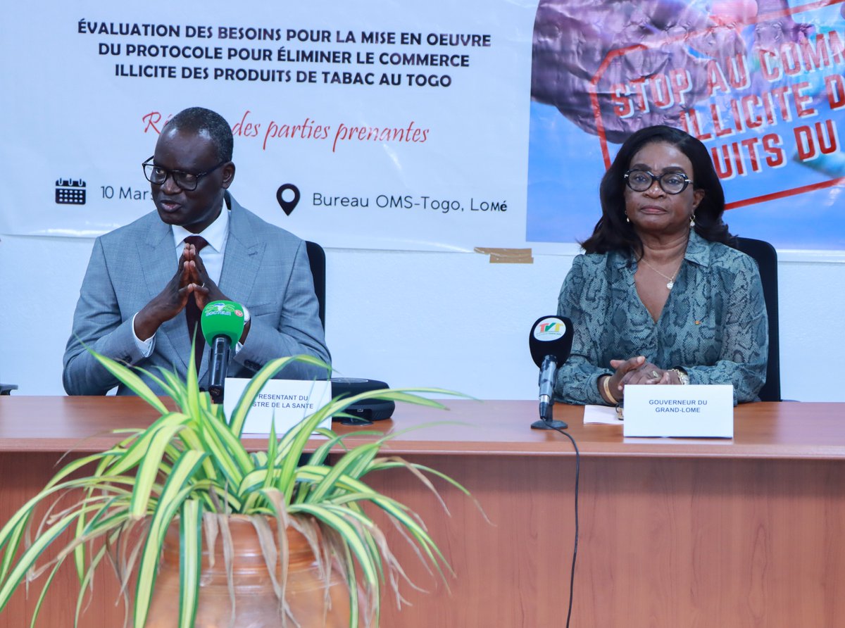 OMSTogo's tweet photo. Une mission du Secrétariat de la Convention-cadre de l'OMS pour la lutte antitabac séjourne au #Togo.

L'objectif est d'évaluer les besoins pour mettre en œuvre le protocole pour éliminer le commerce illicite des produits du tabac, un traité clé pour la #SantéPublique mondiale. https://t.co/TwgzYHMpdN