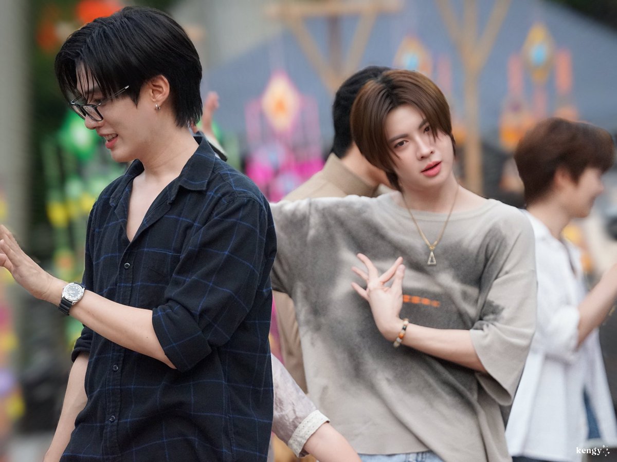 onniforyou's tweet photo. อธิบายเมะหล่อๆชอบมีเคะแปกในหนึ่งรูป https://t.co/JGgRX9S351