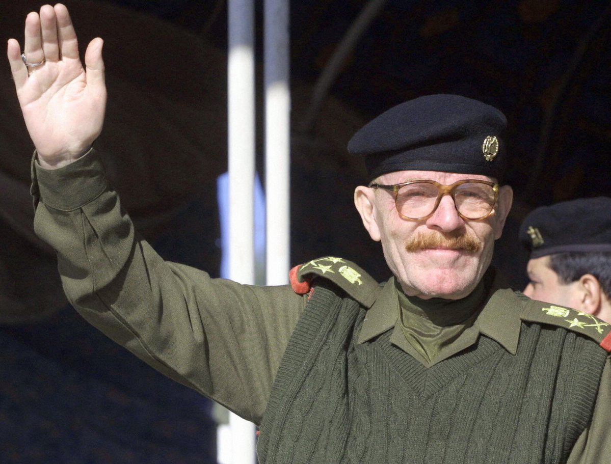 Анти-аьраба терөрджұсұ tweet media