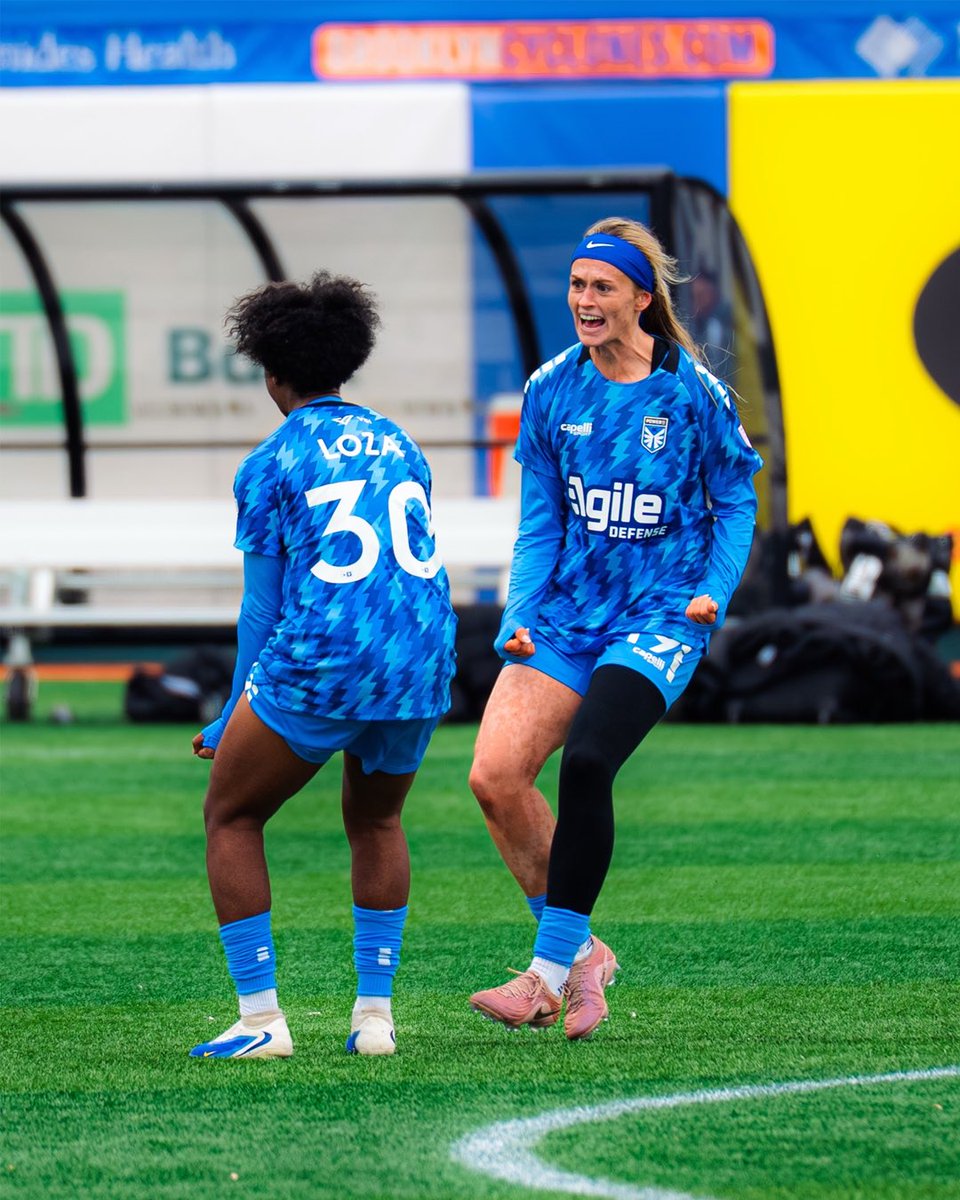 Loza Abera tweet media