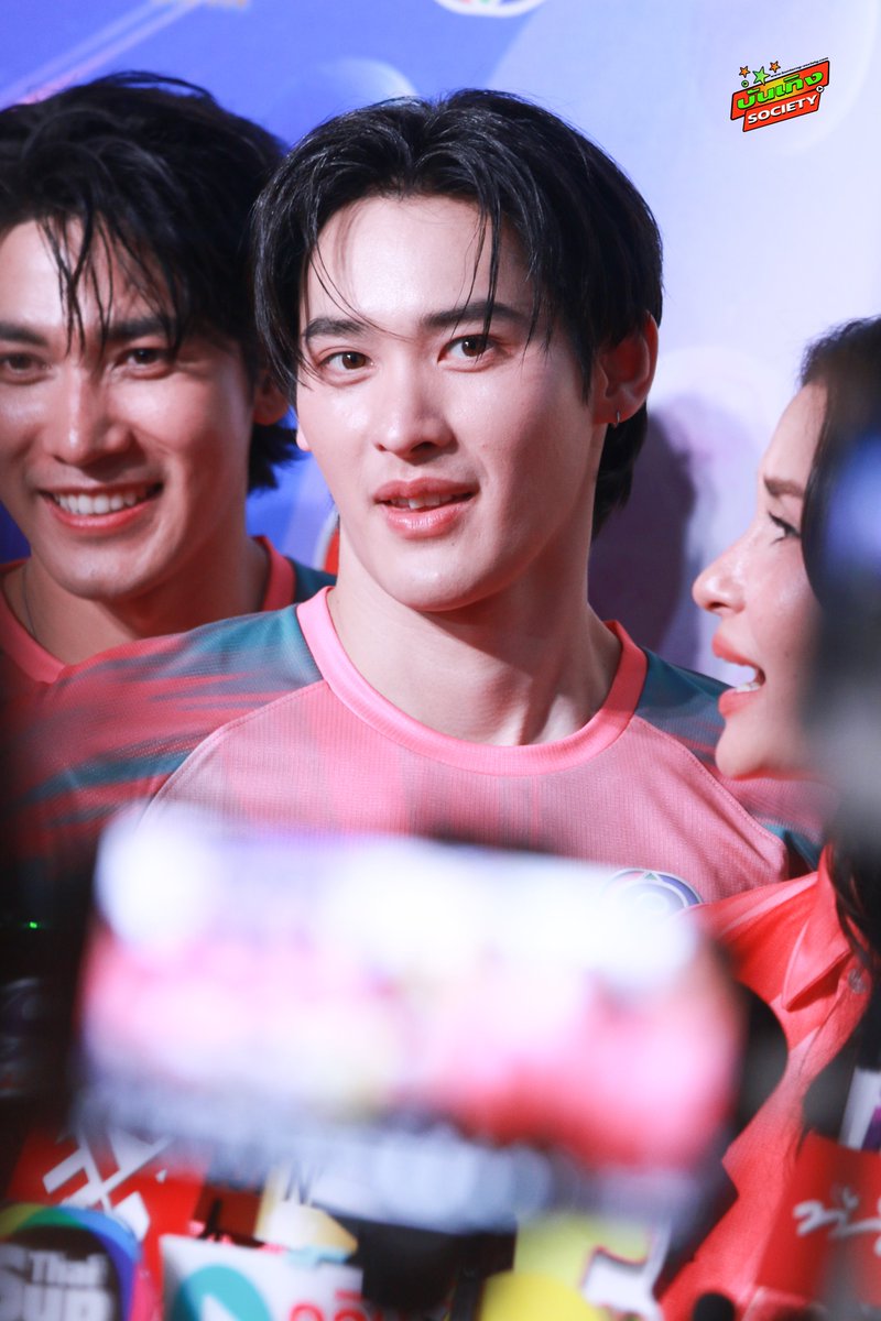 “เก้า นพเก้า” ในงานแถลงข่าวมหกรรมความบันเทิงฉลองครบรอบ 56ปี “ช่อง3 มีอะไรใหม่” 

KAO CH3 X SIAM PARAGON
#งาน56ปีช่อง3xSiamParagon
#แถลงข่าว56ปีช่อง3
#number_9th