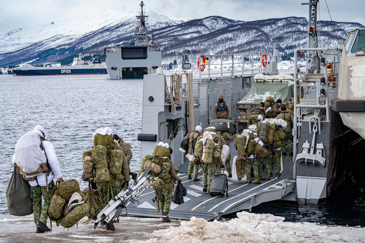 Marine nationale tweet media