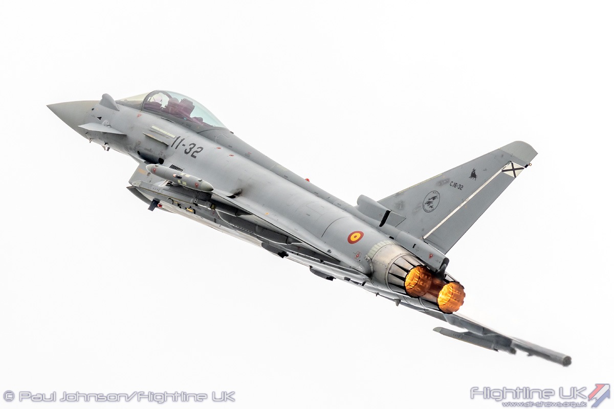 Flightline UK tweet media