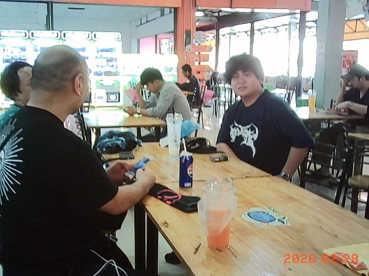 ijnakotas's tweet image. 今回のシチュと行くタイは強行日程だったので荷物減らすべくGR3も持っていかず。ノールックで撮ってたのでほとんどまともに写ってない笑
#KODAK #CHARMERA